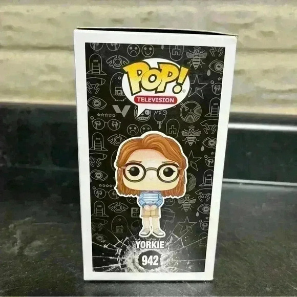 Funko - POP TV: Black Mirror - Yorkie Brand New In Box - Picture 4 of 6